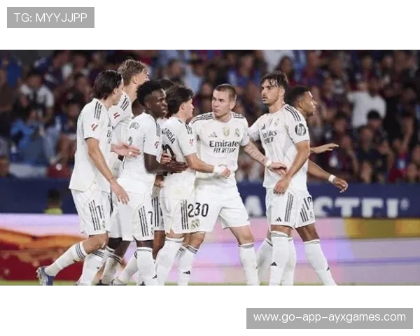 皇马内部爆发续约危机高层紧急开会 皇马内部爆发续约危机高层紧急开会