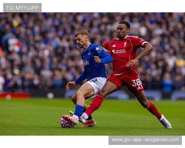 切尔西两位 18 岁边锋提前开始内卷?英超未来在他们 切尔西两位 18 岁边锋提前开始内卷?英超未来在他们