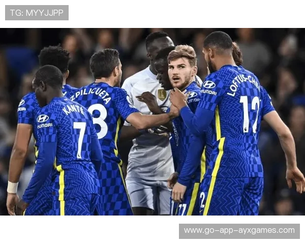 埃弗顿由卡尔弗特-勒温在禁区内制造连续威胁:从个人直觉到战术协同的全景解读 埃弗顿由卡尔弗特-勒温在禁区内制造连续威胁:从个人直觉到战术协同的全景解读