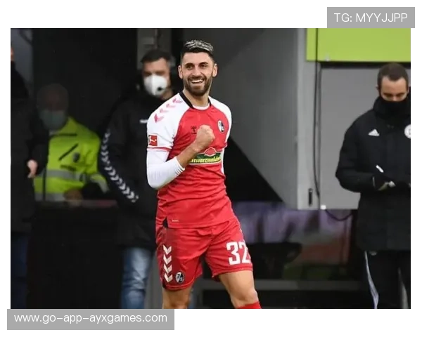 那不勒斯卡耶塔中路推射:一粒进球点燃海港之城的热血 那不勒斯卡耶塔中路推射:一粒进球点燃海港之城的热血