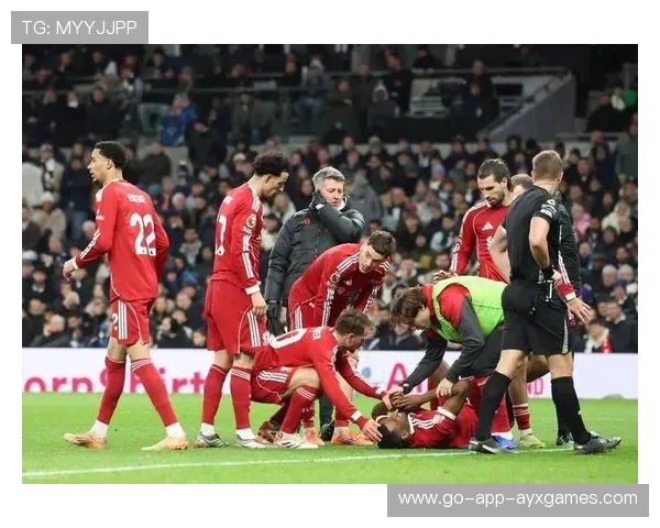 利物浦后防伤情缓解,球队迎来完整阵容,利物浦队史最强阵容 利物浦后防伤情缓解,球队迎来完整阵容,利物浦队史最强阵容