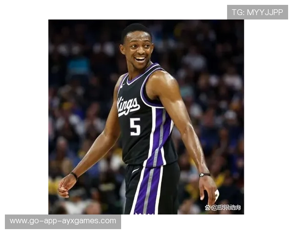 福克斯罚球稳稳命中，国王在客场带回胜利